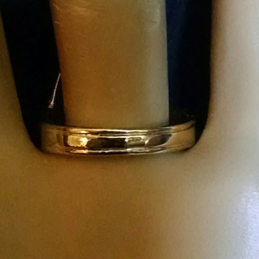 Beautiful Ring - image 4